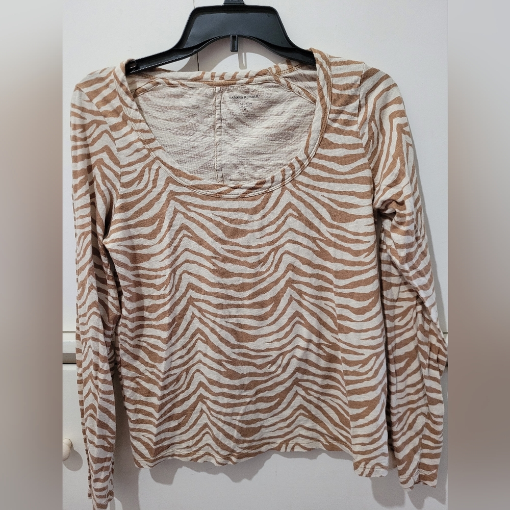 Banana Republic Tiger Stripe Cozy Slub Tee